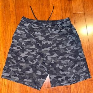 Lululemon size large camo shorts